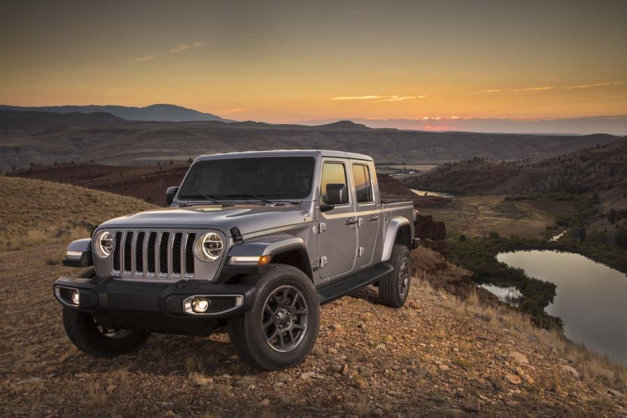  Jeep Gladiator Overland (JT) 2019 года  (NA) (фото 4 из 45)